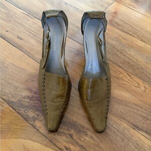 Chartreuse Leather Pointed Toe Heels with Stitched Detail